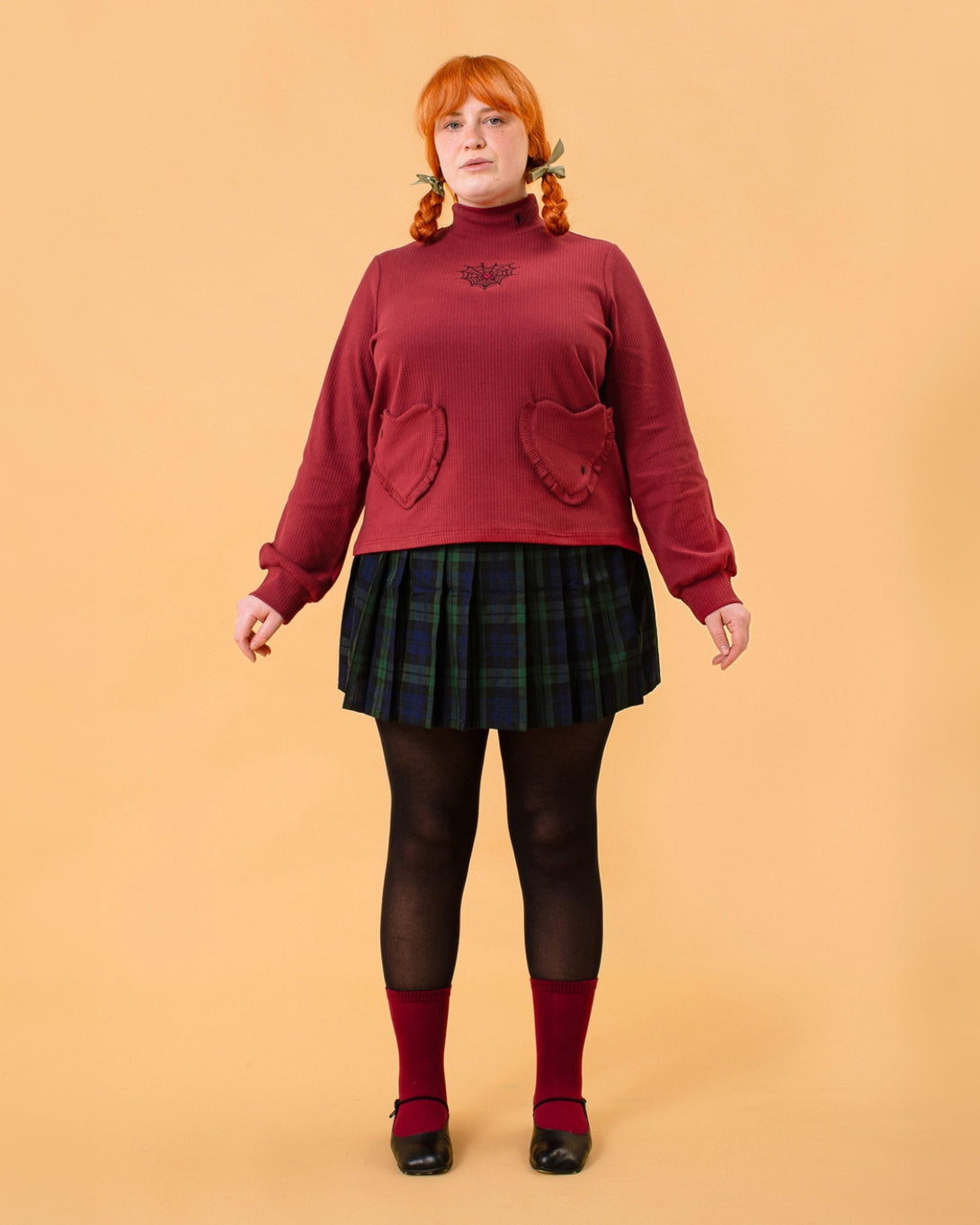 Check The Loveweb Top – Kina & Tam