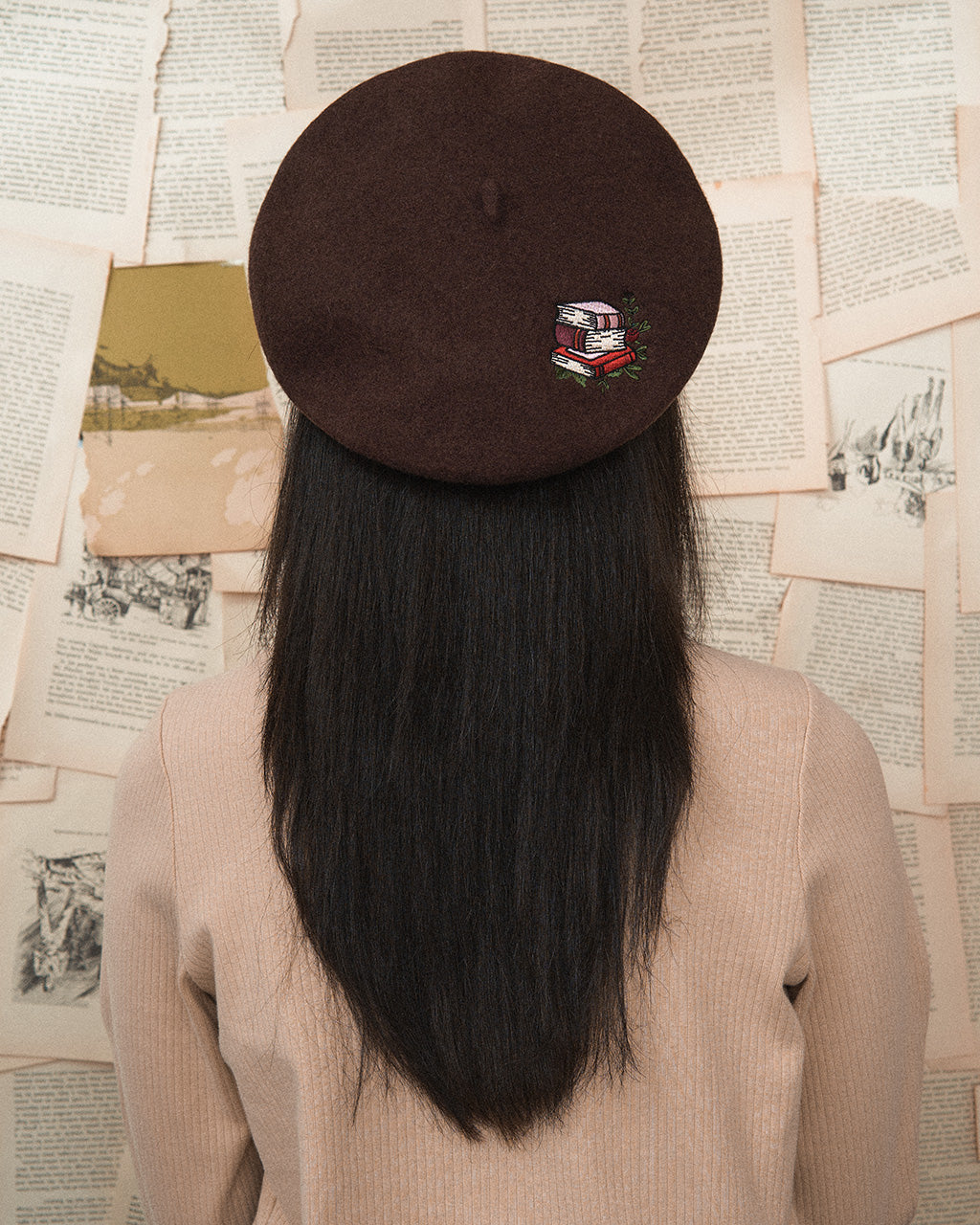 The Dark Academia Beret Back– Kina & Tam